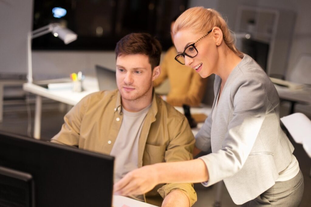 Wydajność i wszechstronność stacjonarnych rozwiązań serii HP Z2 G9 Workstation w profesjonalnym ujęciu